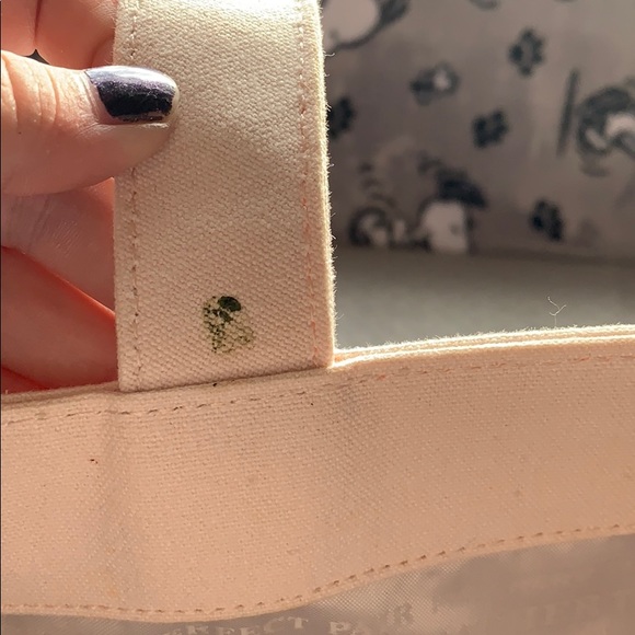 Adorable Kate Spade Handbag - Picture 6 of 7